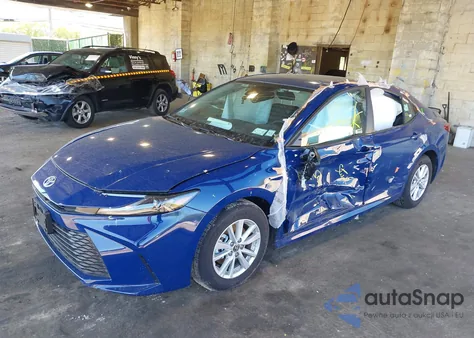 2025 Toyota Camry Xse z USA, uszkodzony, nr VIN 4T1DAACK4SU113586